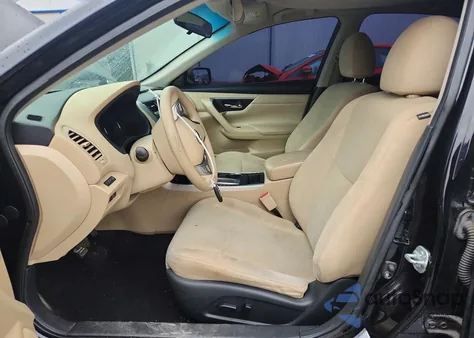 2015 Nissan Altima 2.5 z USA, uszkodzony, nr VIN 1N4AL3AP5FN913878